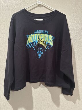 NWOT Old Navy Notorious BIG Cropped Style Sweatshirt Sz XL